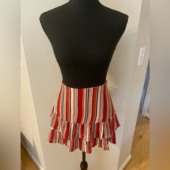 Shein Striped Smocked Tiered Ruffle Mini Skirt - Size M - Picture 1 of 12